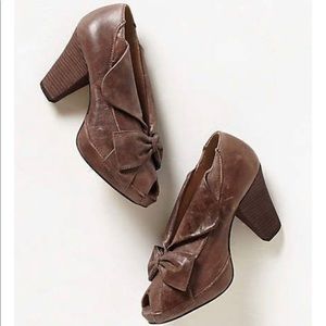 Anthropologie Nava open toe shoes size 7